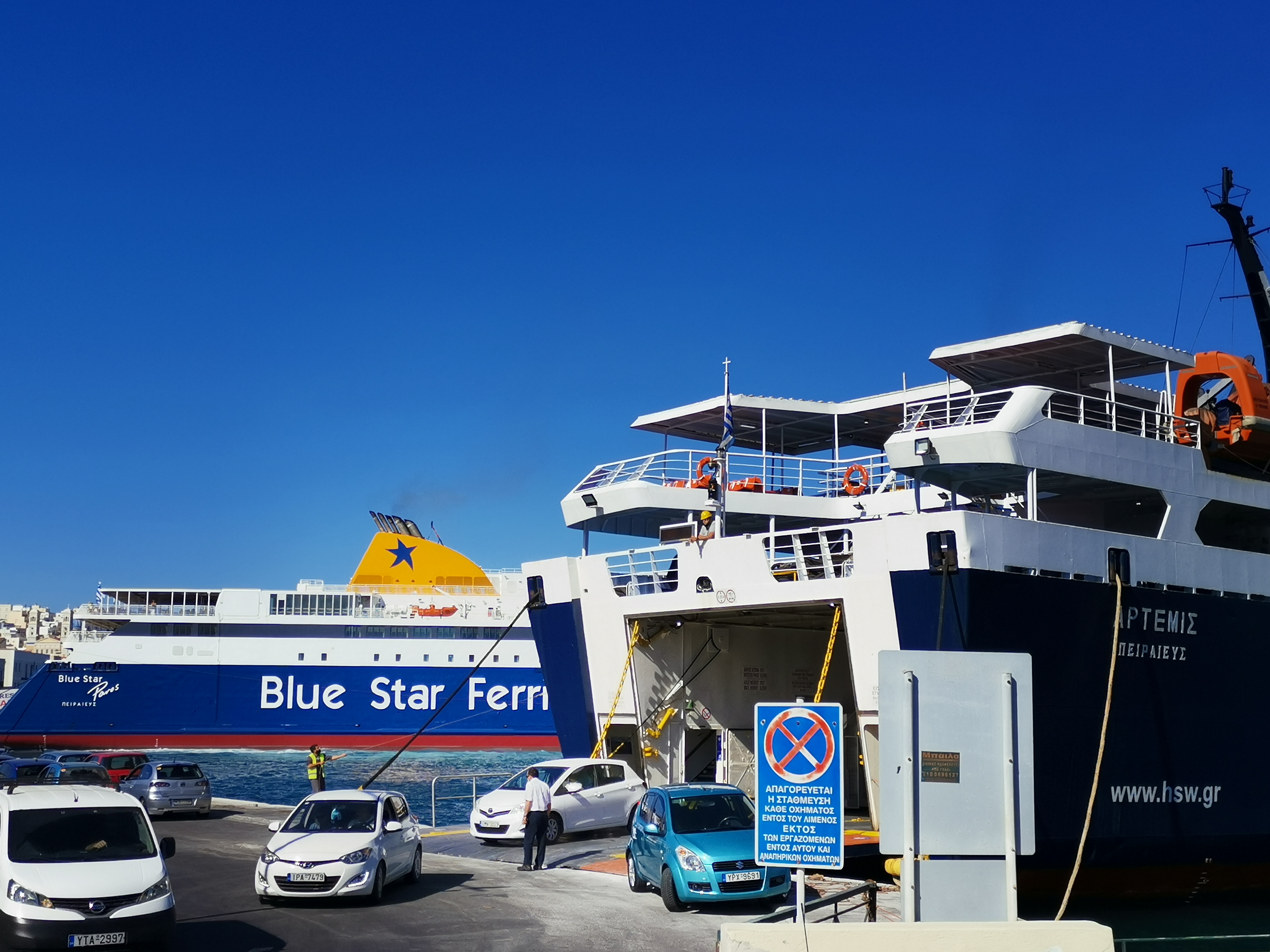 Eilandhoppen in Griekenland, met opgroeiende kinderen én chronische pijn in coronatijd.