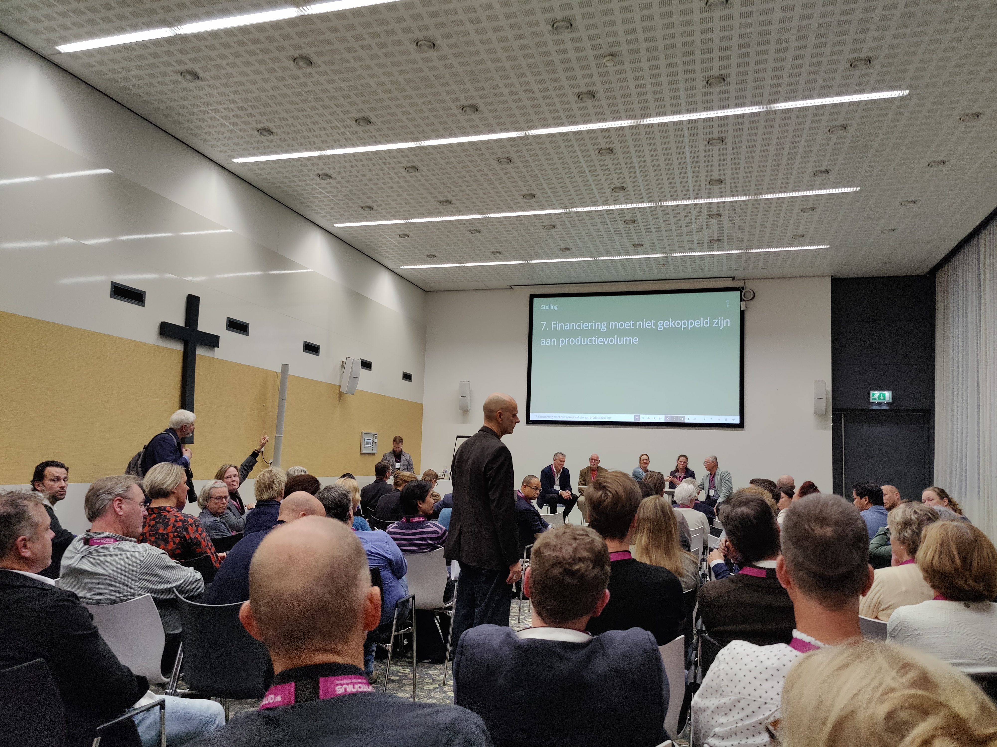 Het moet anders: samen op weg naar passende pijnzorg